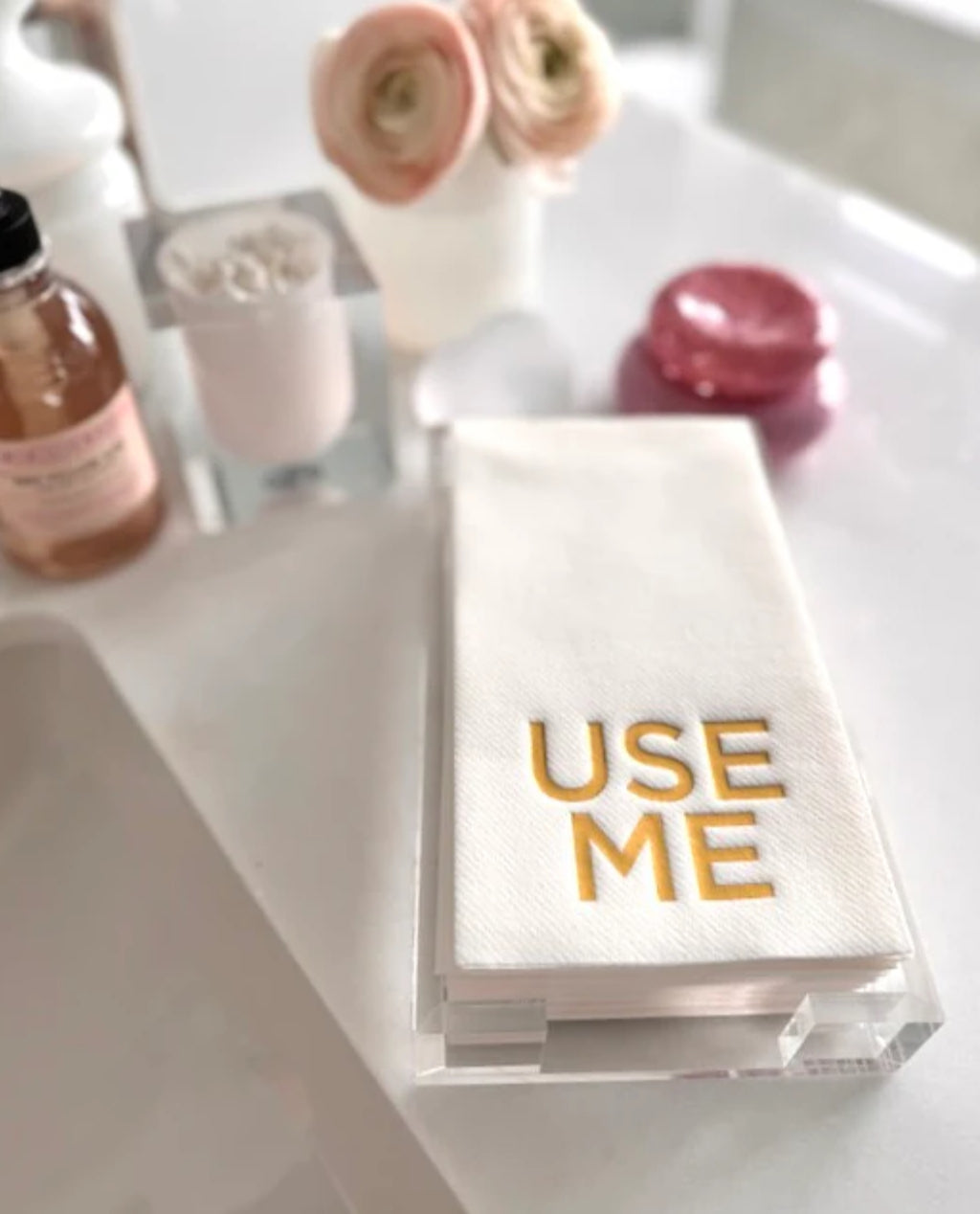 Acrylic Tray W/ Guest Towel - Use Me Gold