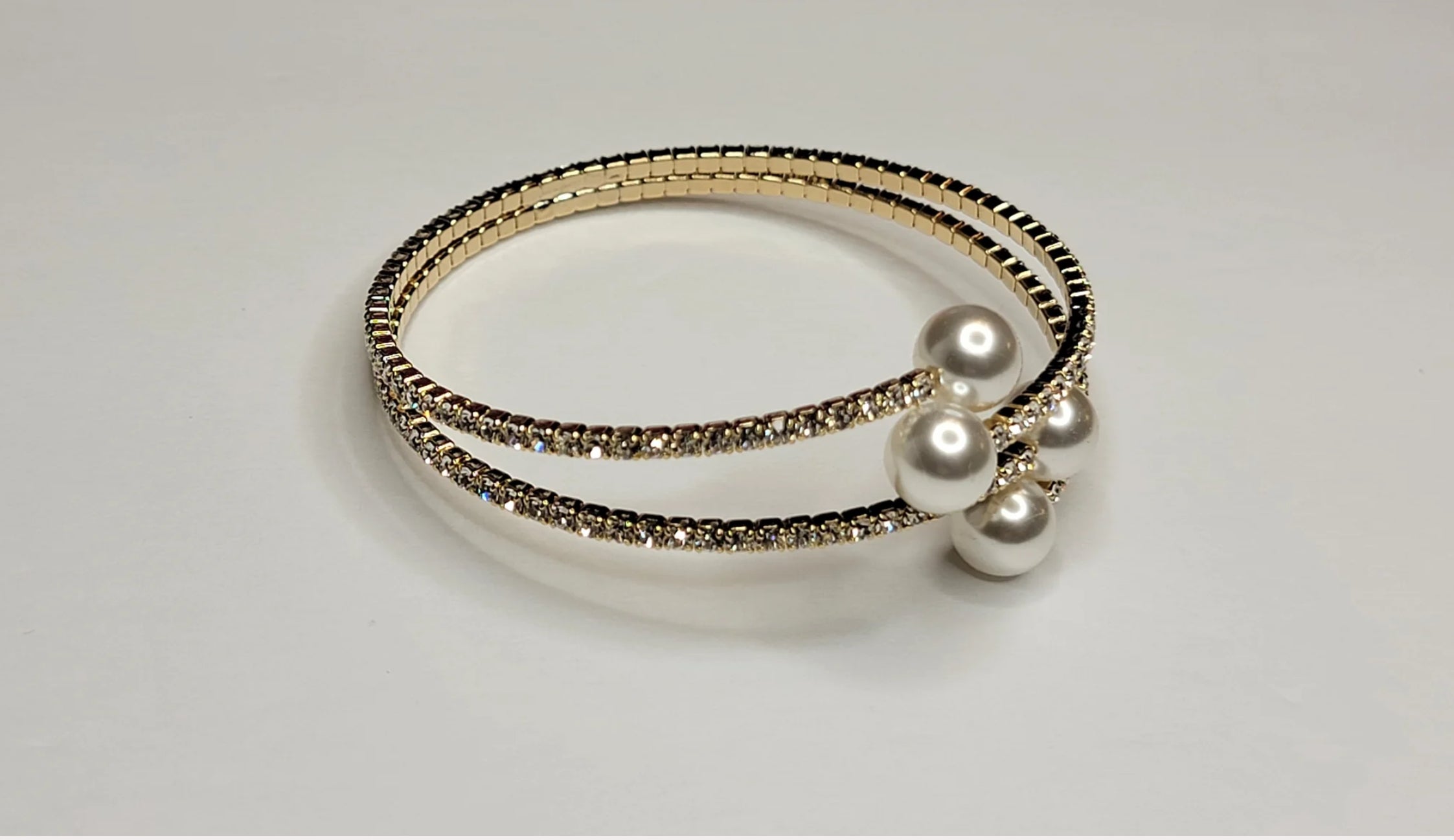 Stackable Flexible Cuff Rhinestone Four Pearls