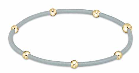 “E”ssentials - Signature