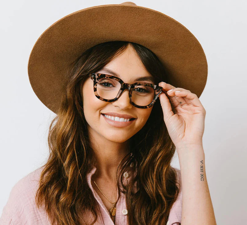 Peepers- Celeste in Sand Quartz