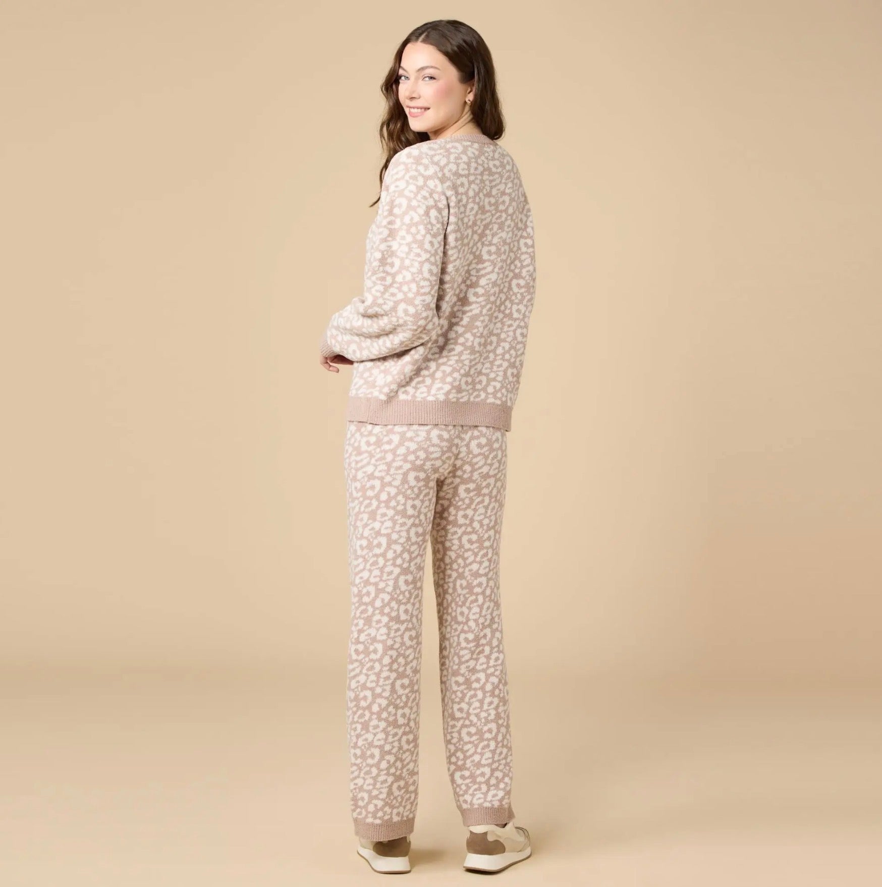 Marshmallow Crew Neck Lounge Set- Leopard Print