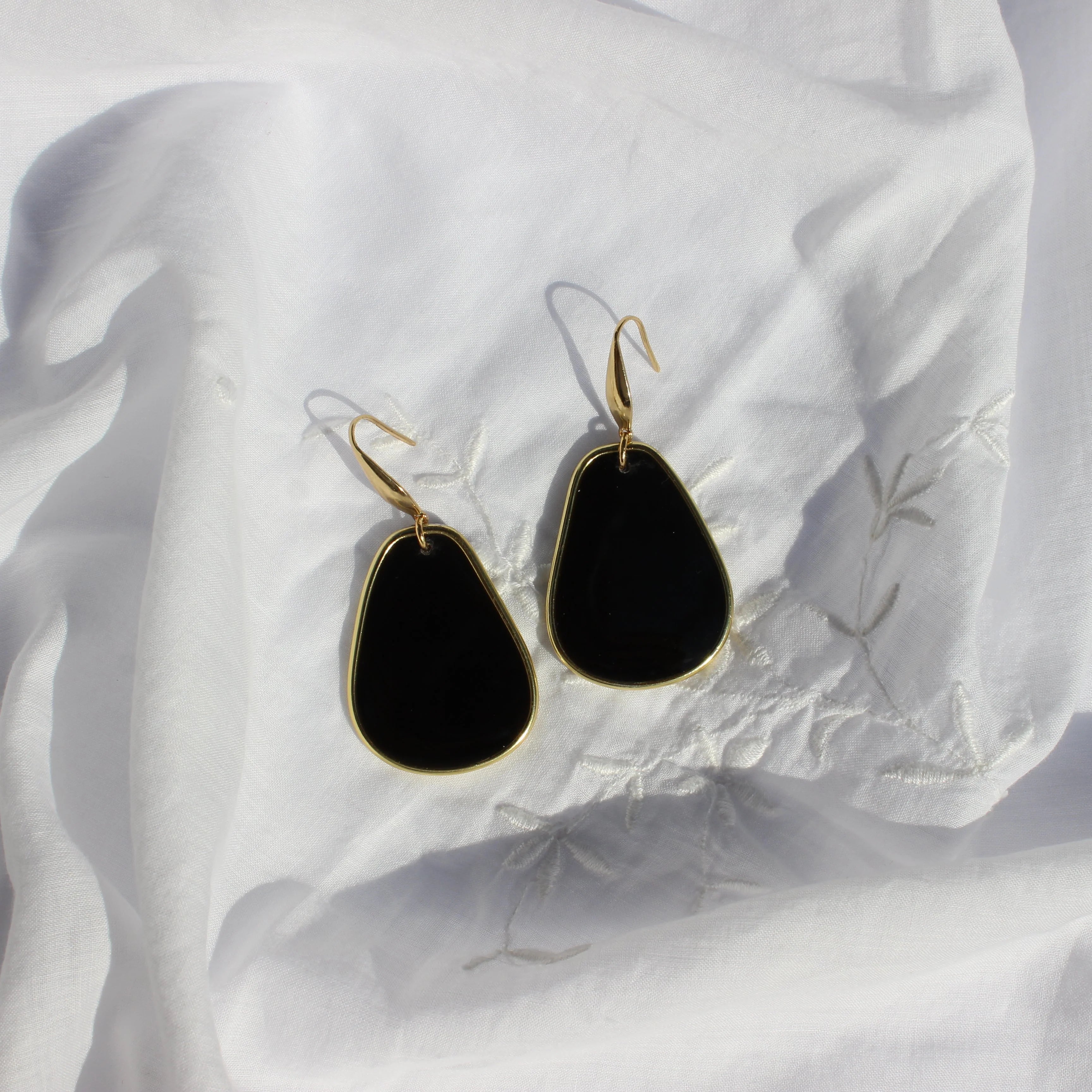 Loud Italians 03 Resin Dangle Statement Earring