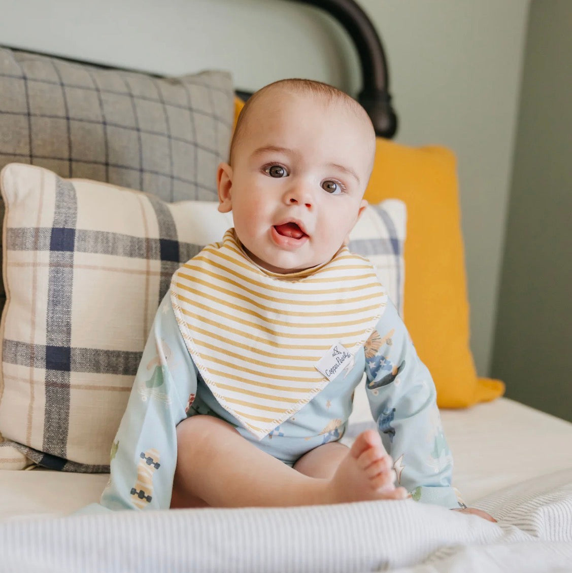 Bandana Bib Set of 4- Speedster