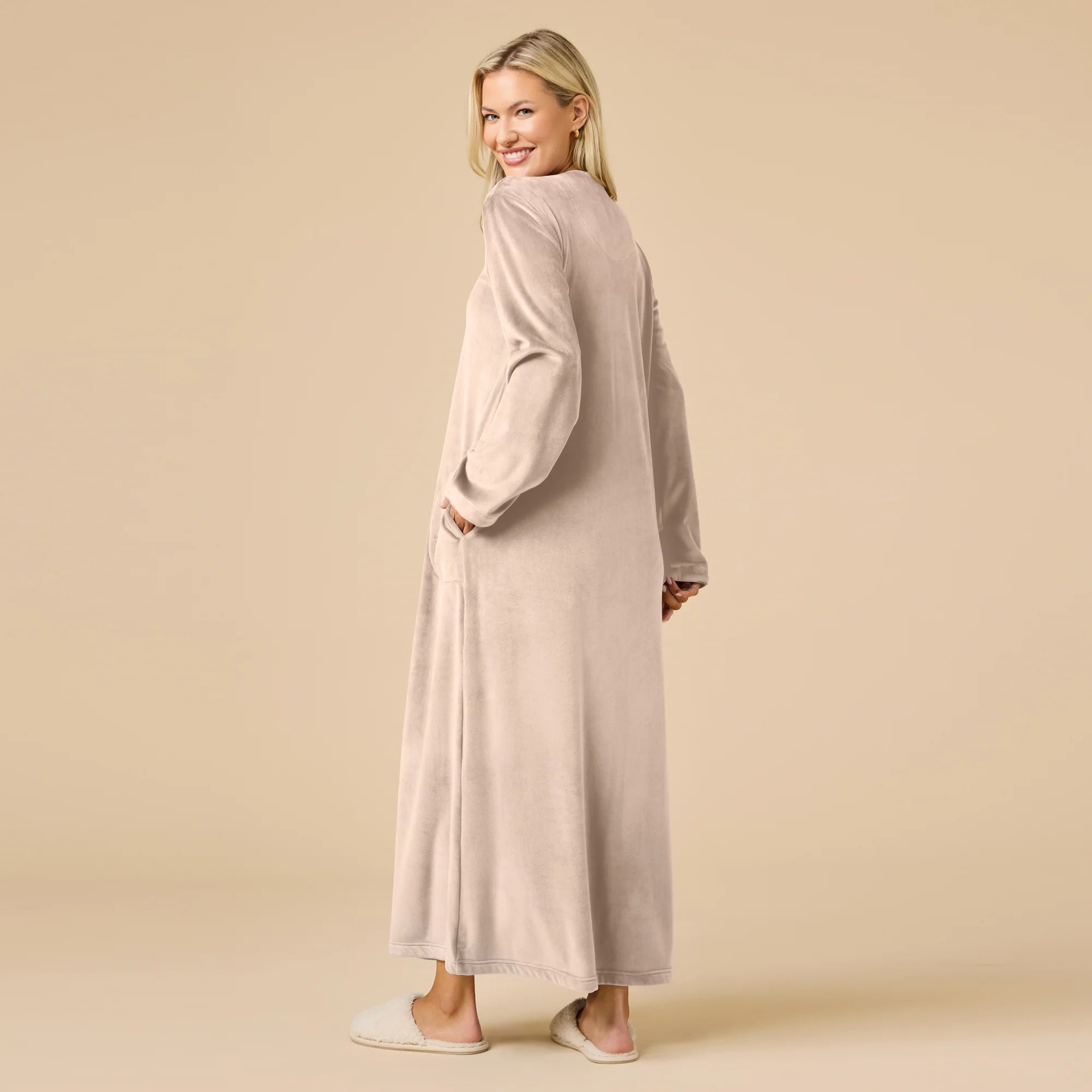 Serenity Shear Mink Zip 3/4 Sleeve Robe - Coco