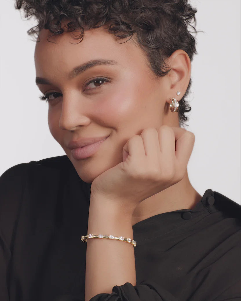She’s On Point Station Cuff