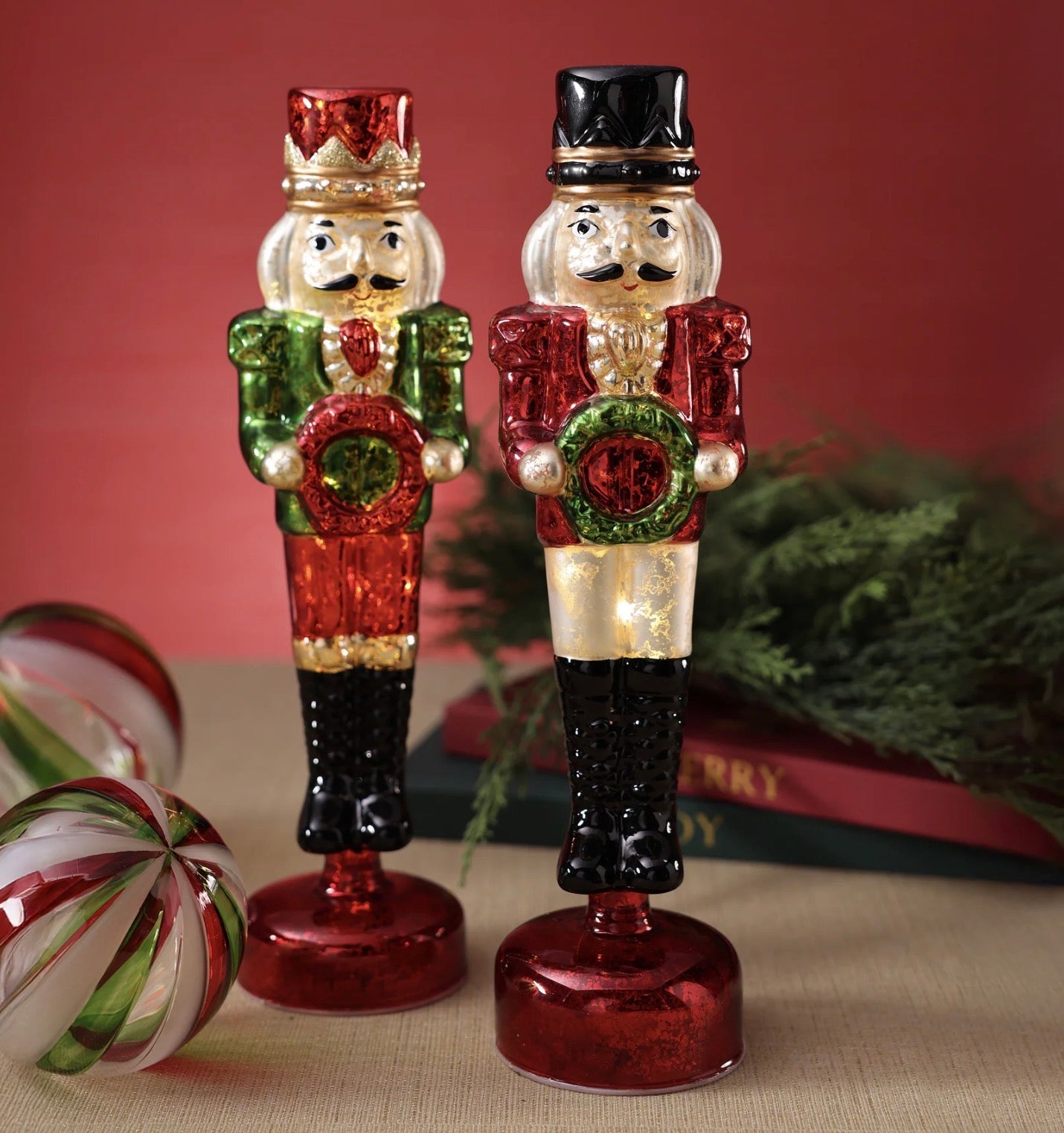 LED Glass Soldiers