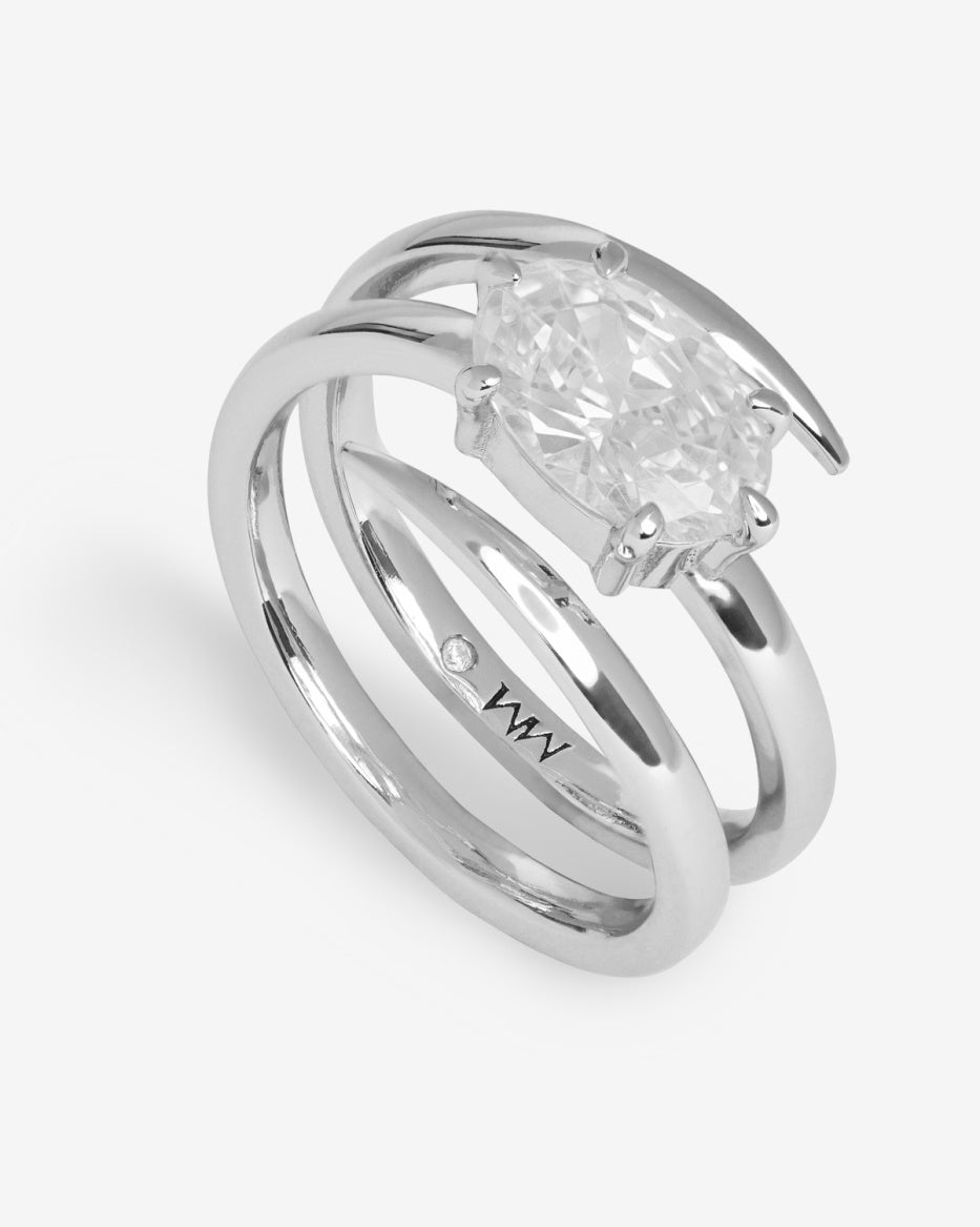 She's on Point Lasso Ring - Silver