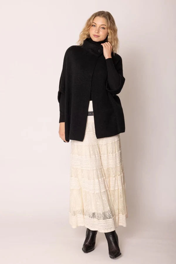 Button Neck Cardigan / Black