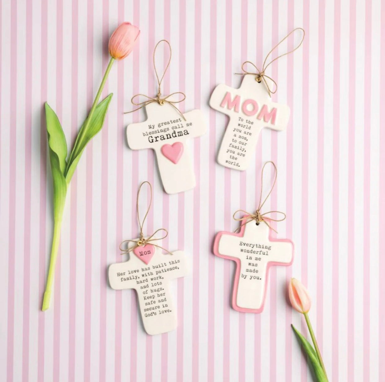 Family Sentiment Cross / Mom