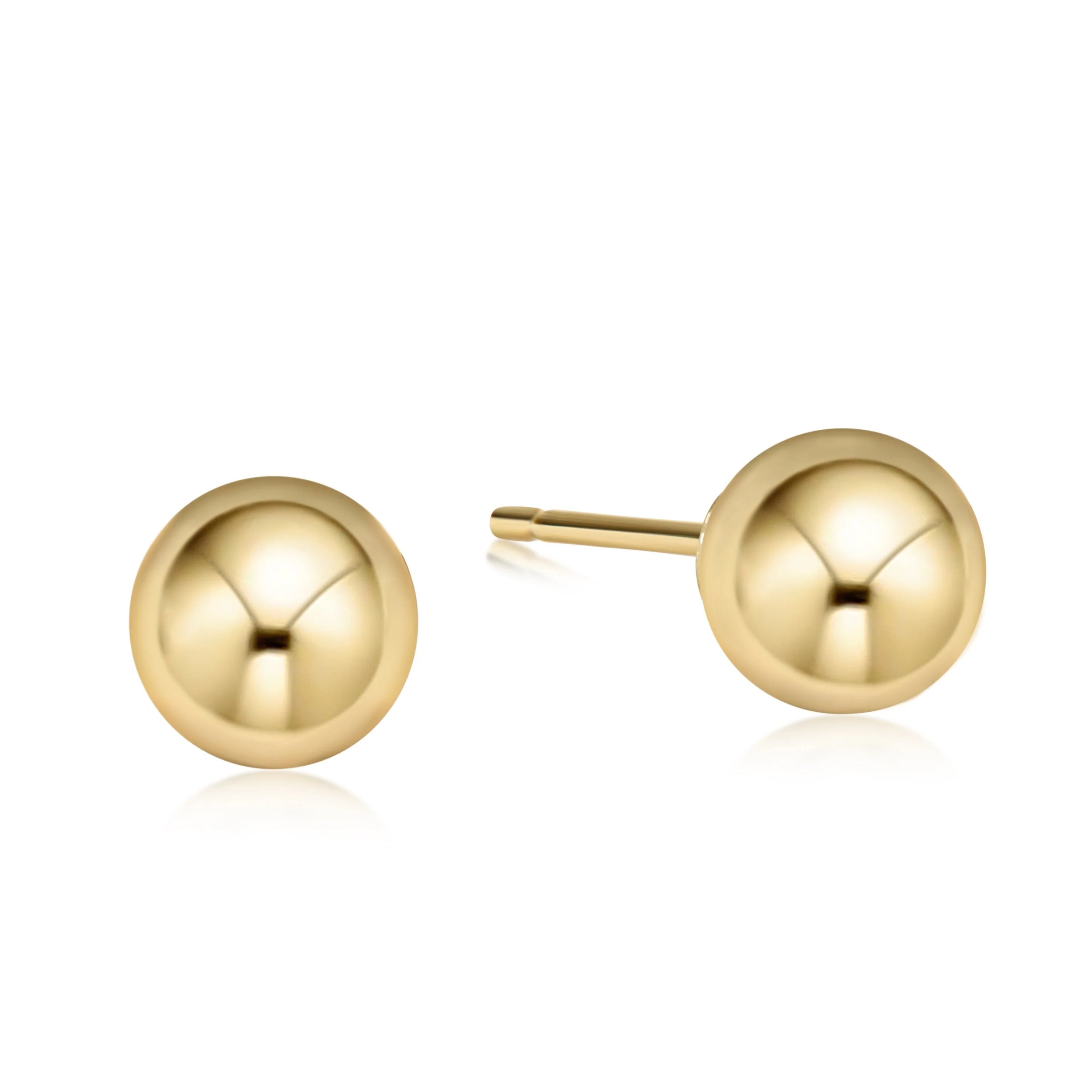 Classic 10mm Gold Stud