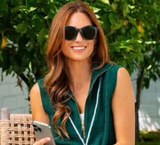 Peepers Sunglasses - Center Stage Black