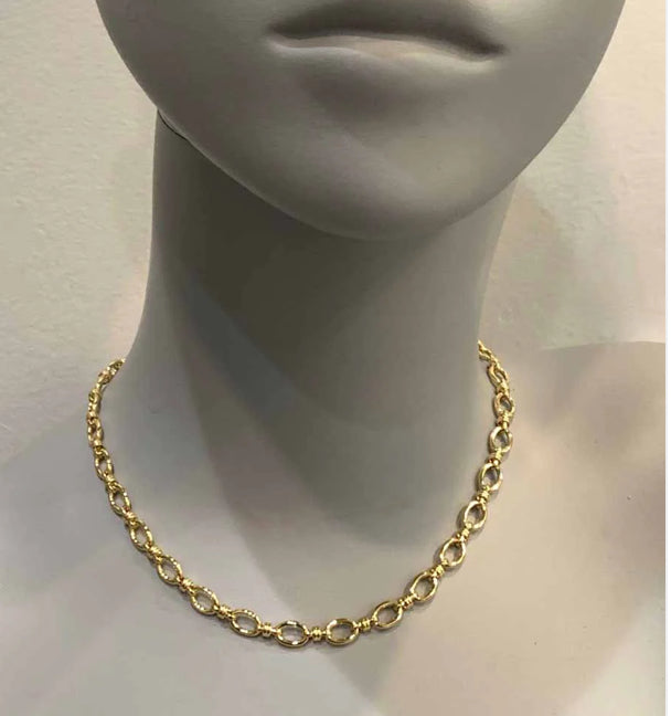 Emma Short Chain Necklace