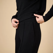 DreamTech Boat Neck with Pintuck Pant - Black