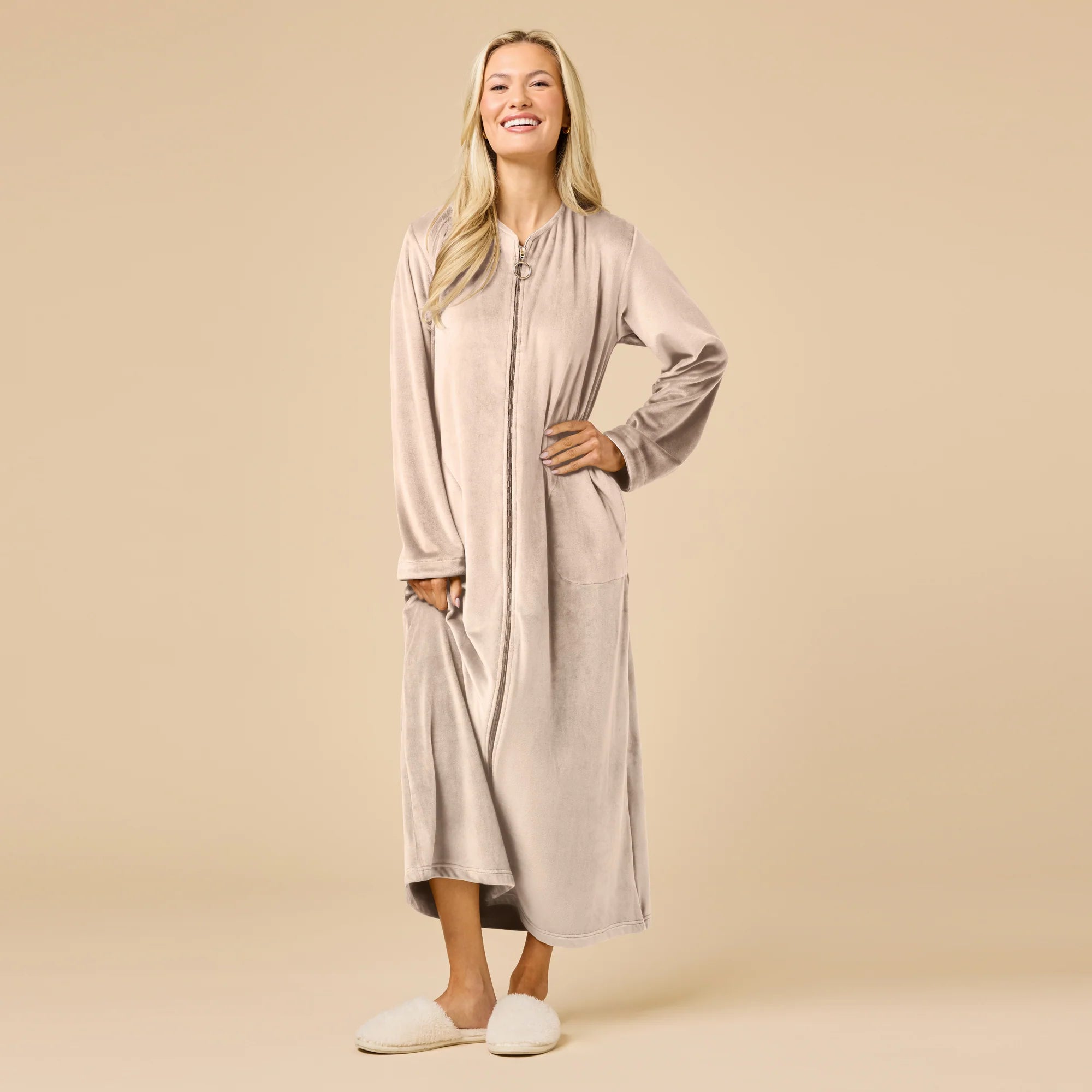 Serenity Shear Mink Zip 3/4 Sleeve Robe - Coco