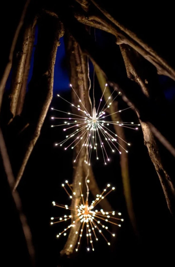 LED Hanging Starburst / Silver