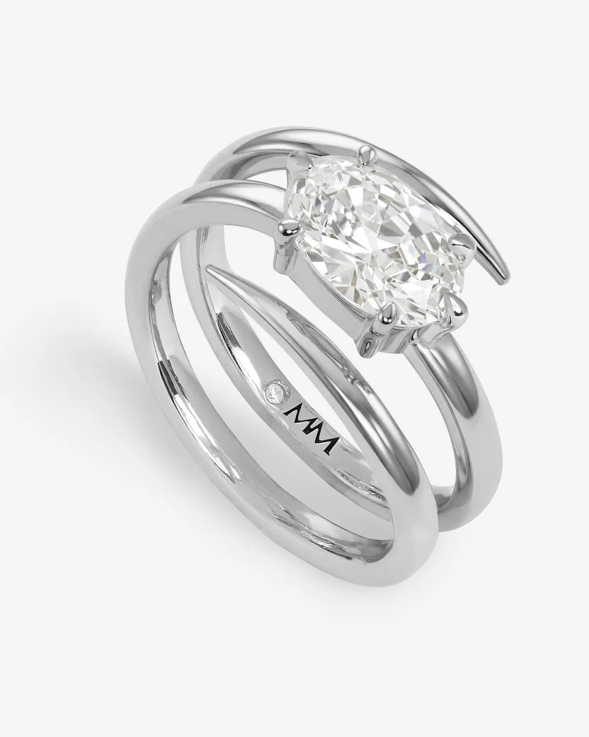 She's on Point Lasso Ring - Silver