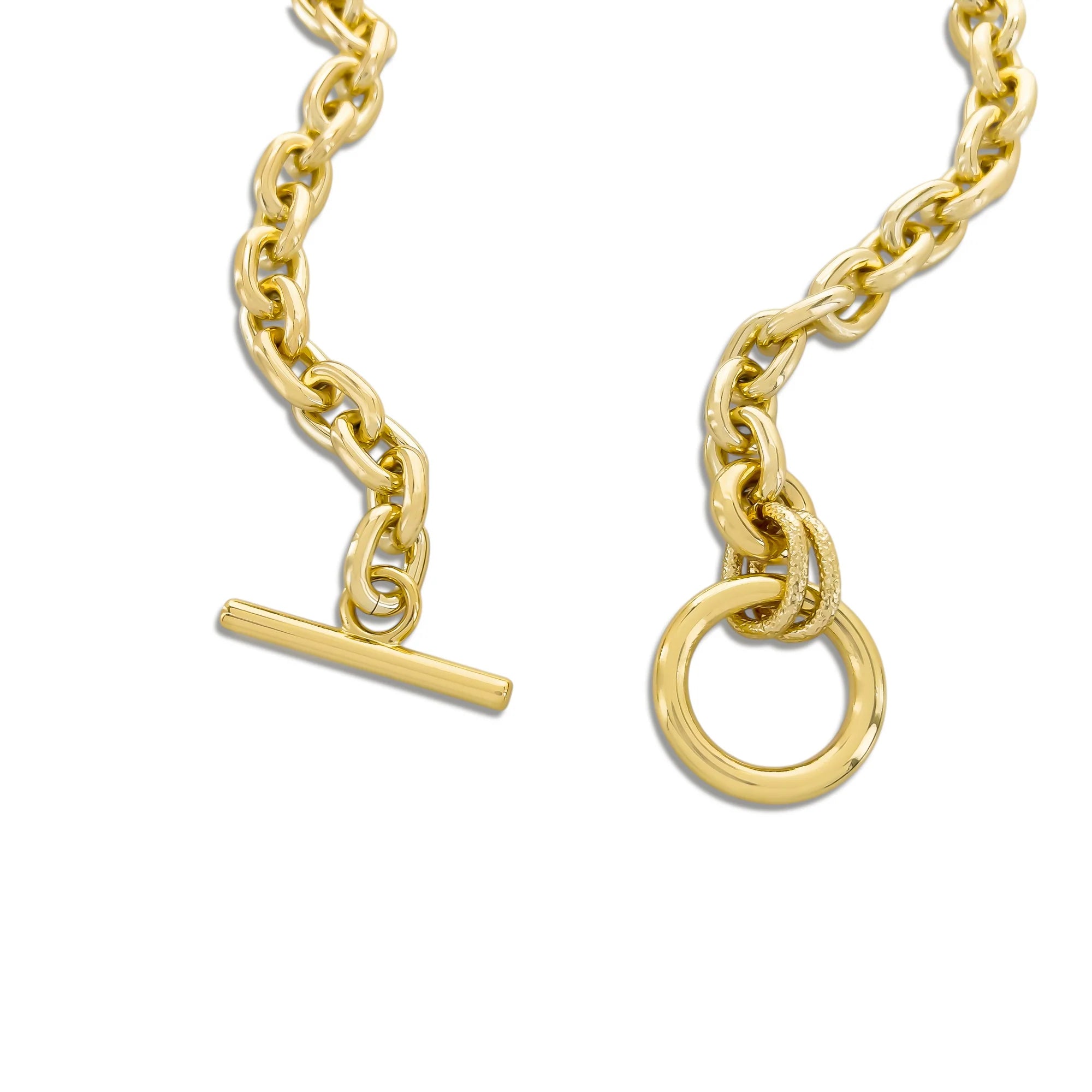 Oval Chain Toggle Necklace