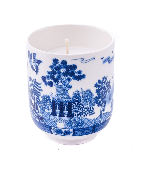 Blue Willow Old Willow Tea Cup Candle (Wall Street)