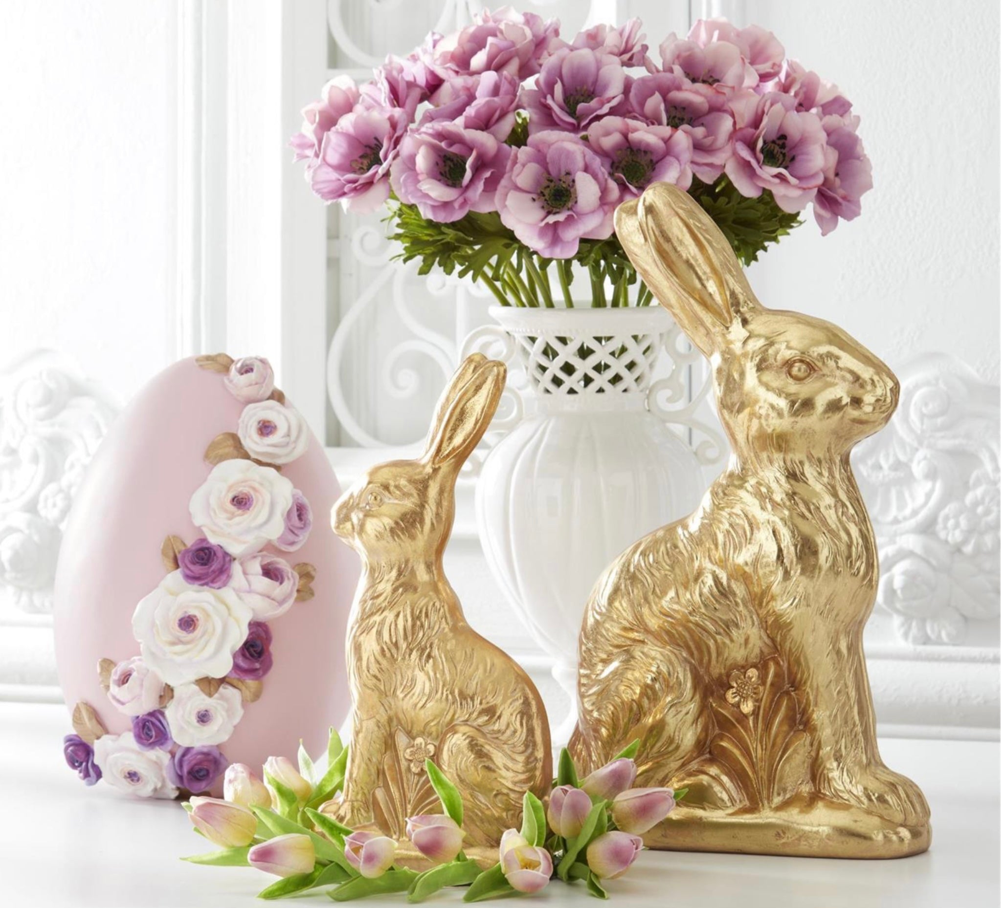 Resin Gold Foil Easter Bunny