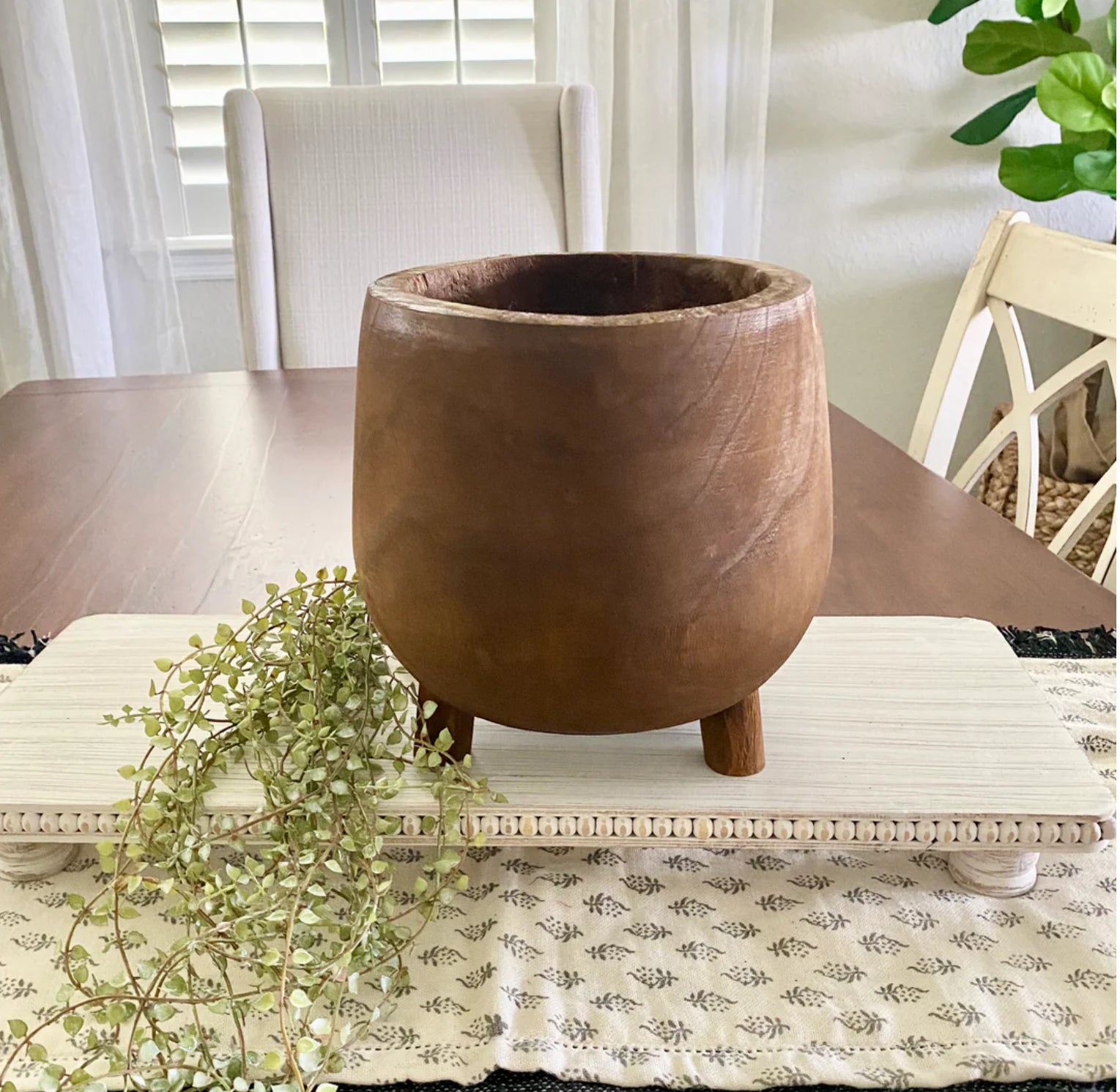Paulownia Wood Pot W/Legs