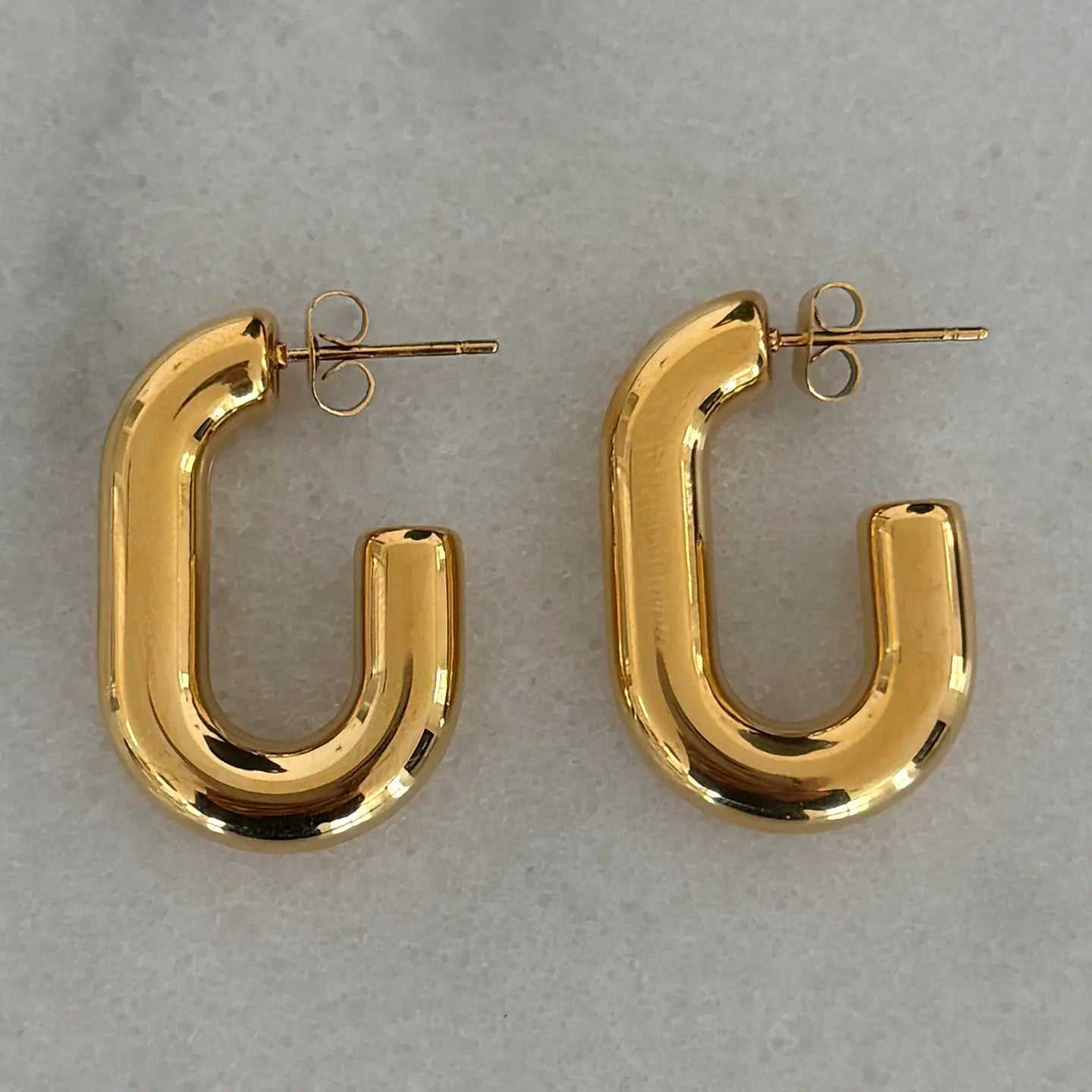 Oval Hoops