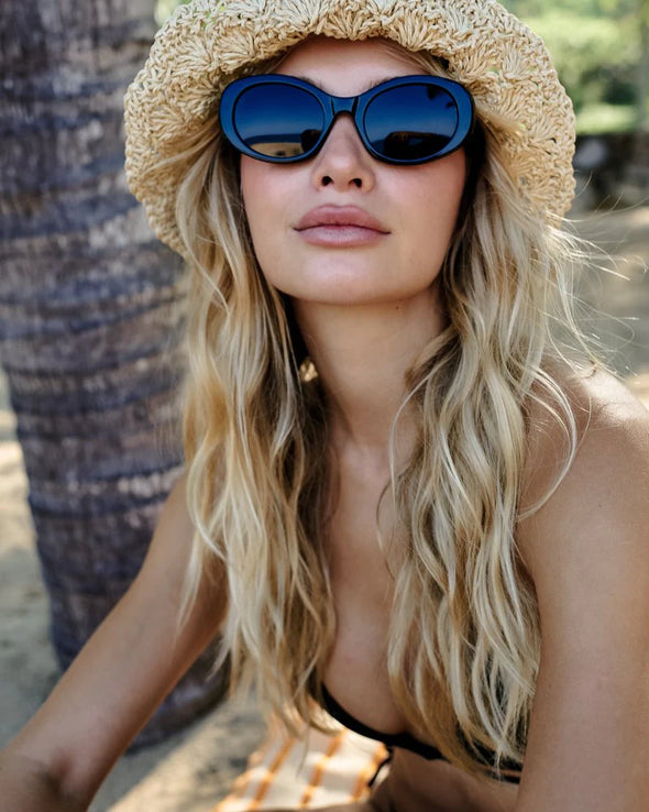 Sunglasses- Camilla- Black/Smoke