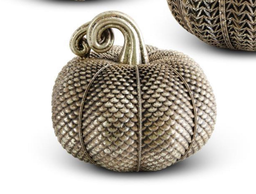 Gold Textured Pumpkin- Scalloped